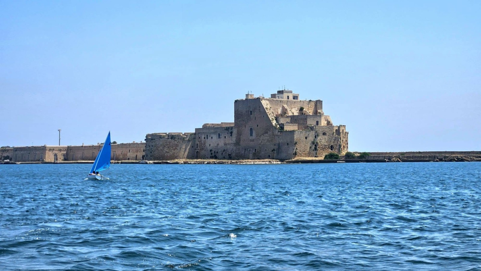 Brindisi: Un weekend di regate all'insegna del vento e del fair play